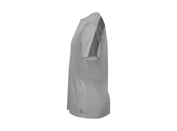 UMBRO Flex T-shirt Lys grå M T-skjorte i resirkulert polyester