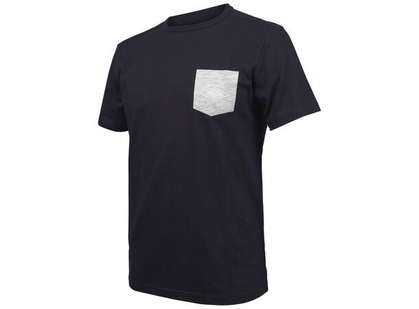 UMBRO Pocket T-shirt Marine M Rundhalset T-skjorte i bomull