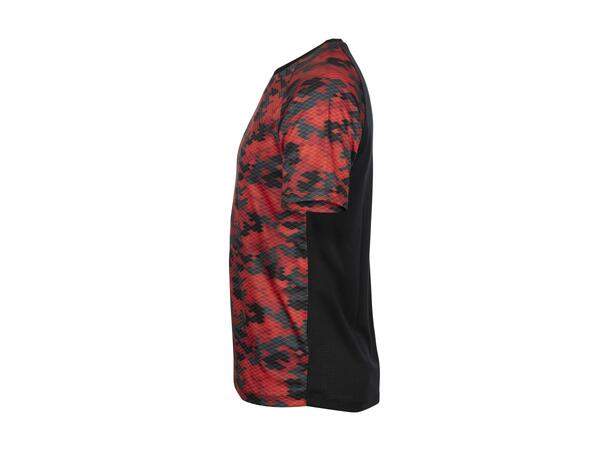 UMBRO Pro Tr Graphic Jersey Sort L Trenings T-skjorte i polyester med print 