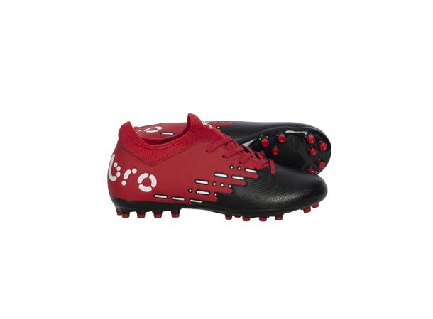 UMBRO Cypher AG Jr Sort 27,5 Fotballsko til junior med snøring 