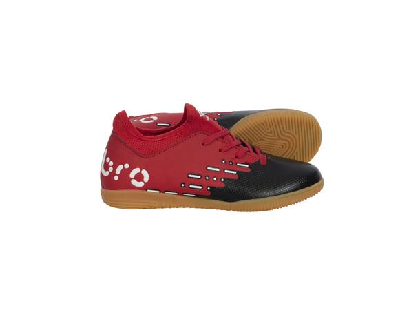 UMBRO Cypher IC Jr Sort 35,5 Innendørs fotballsko 