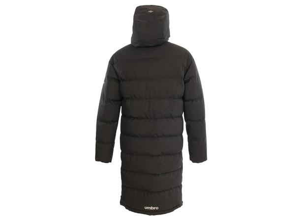 UMBRO Long Coach Jacket Sort L Funksjonell lang vattert klubbjakke 
