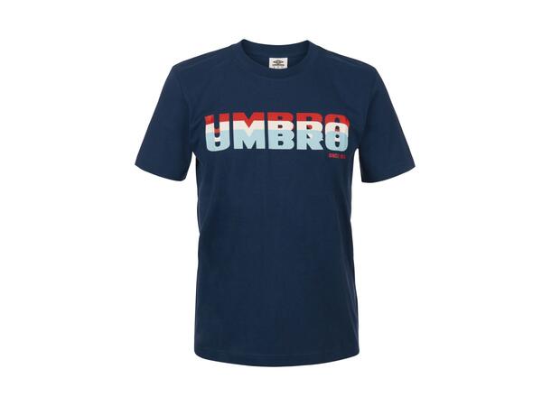 UMBRO Layered Logo Tee Blå L Fritids T-skjorter i 100% BCI Bomull