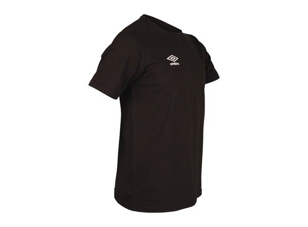 UMBRO Basic Tee Sort M Rundhalset t-skjorte i bomull 