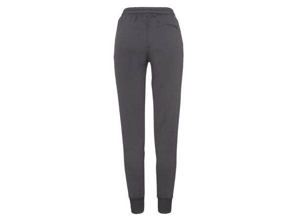 UMBRO Core Tech Pant W 19 Sort 40 Treningsbukse poly-tech 