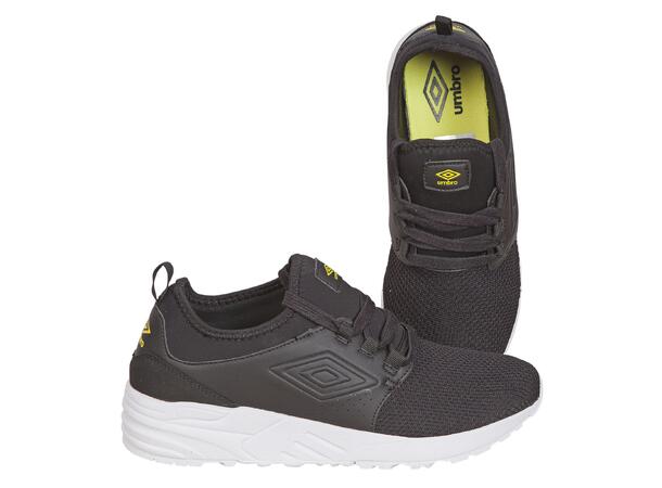 UMBRO Aspin II Sort 40,5 Fritidssko med god demping 