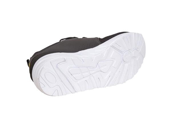 UMBRO Aspin II Sort 40,5 Fritidssko med god demping 