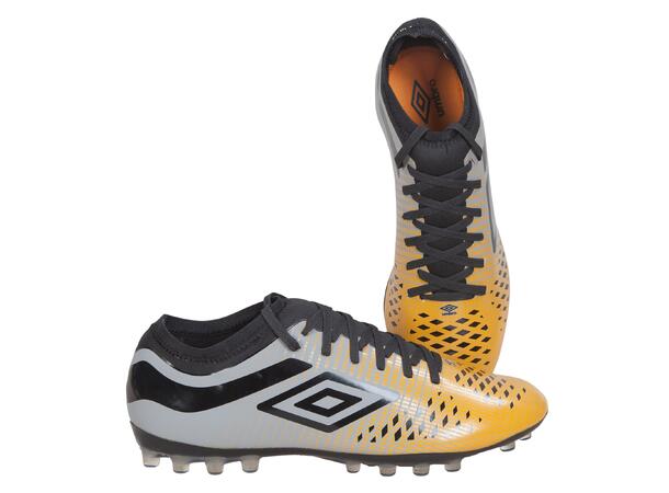 UMBRO Velocita IV Premier AG Grå 42 Fotballsko til gress og kunstgress 