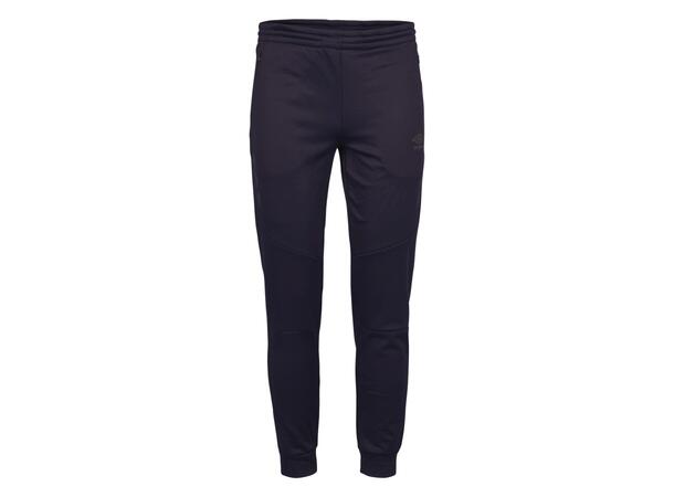 UMBRO Core Tech Pant W Marine 44 Teknisk treningsbukse til dame 